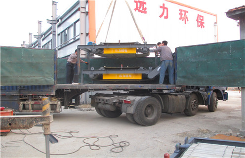 永磁滾筒除鐵器，內(nèi)蒙古永磁滾筒除鐵器知識參數(shù)_內(nèi)部磁塊安裝方法_內(nèi)蒙古永磁滾筒除鐵器型號價(jià)格