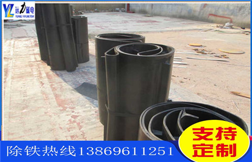 電磁除鐵器皮帶，電磁除鐵器皮帶跑偏是反方向調(diào)整嗎調(diào)整方法_電磁除鐵器皮帶跑偏是反方向調(diào)整嗎跑偏原因及如何調(diào)_刮板價(jià)格