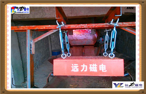 永磁除鐵器，出口永磁除鐵器知識(shí)參數(shù)_內(nèi)部磁塊安裝方法_出口永磁除鐵器型號(hào)價(jià)格