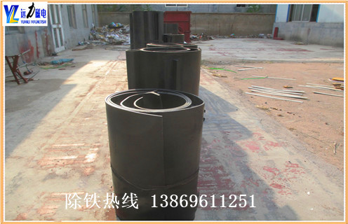 皮帶除鐵器，1.2米皮帶用多大的除鐵器_1.2米皮帶用多大的除鐵器皮帶原因及如何調(diào)_刮板價格 