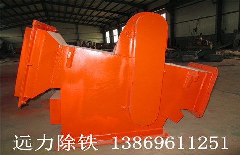 管道除鐵器，河北管道式除鐵器_河北管道式除鐵器應(yīng)用安裝示意圖型12000高斯_可定制工作原理