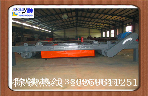 帶式永磁自卸除鐵器，廈門帶式永磁自卸式除鐵器_技術(shù)參數(shù)_廈門帶式永磁自卸式除鐵器安裝方式_如何換帶